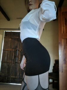 初期のRoseThorneQOS写真の巨大な流出