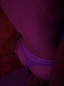 laucriss Onlyfans 最新裸照泄露