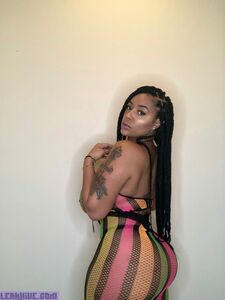 Creolebarbie exklusive OnlyFans geleakte Nacktfotos