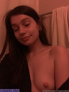 Mayamanningcb эксклюзивные утеченные нудсы OnlyFans