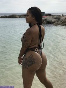 phfame эксклюзивные толькоfans утекшие обнаженные фотографии