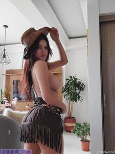 Mellwood özel OnlyFans sızdırılmış nudes