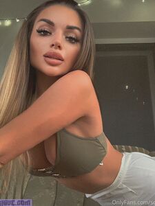 соларен эксклюзивные onlyfans утечка нюдов
