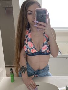 Nus exclusifs d'Amethyst sur OnlyFans fuités