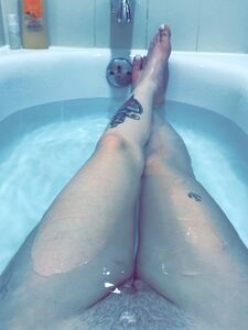 Nus exclusifs d'Amethyst sur OnlyFans fuités