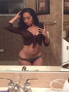 Anakaliyah独家OnlyFans泄露的裸照