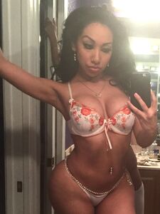 Anakaliyah exclusive onlyfans leaked nudes