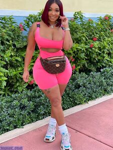 Chelasway独家OnlyFans泄露的裸照