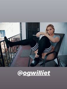 Luxiboo 独家 OnlyFans 泄露的裸体