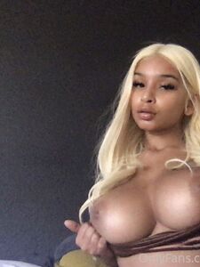 thumbalinaxxx exclusif onlyfans nudes fuités