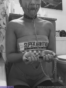 Nudes exclusifs d'OfficialAngelineX sur OnlyFans fuités