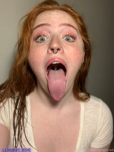 ginger-ed (noto anche come bluetiernen) nudi esclusivi di OnlyFans trapelati
