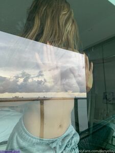 Dany Ellay 限定のOnlyFansリークされたヌード