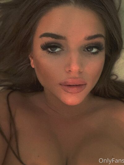 solaren özel onlyfans sızdırılmış nudes